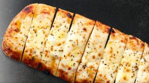 Blaze Pizza Cheesy Bread